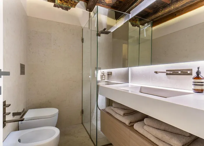 Апартаменты Luxury On Piazza Erbe